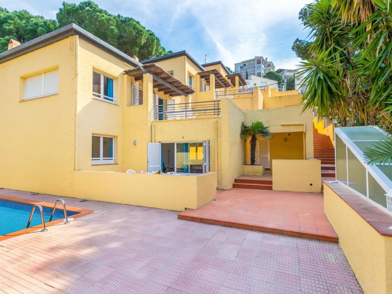 Apartment Velazquez-1 By Interhome Roses Exterior foto